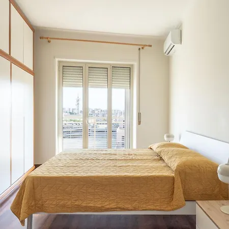Apartment Casa La Luna By Barbarhouse Bari
