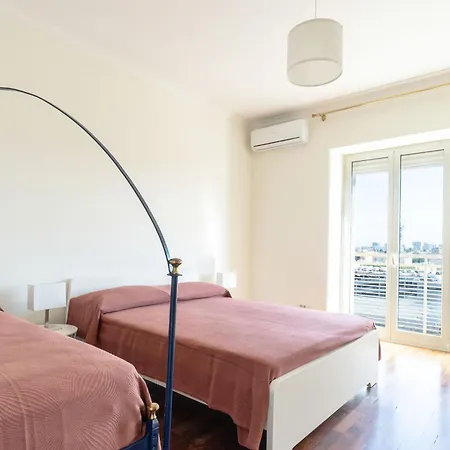 Apartment Casa La Luna By Barbarhouse Bari